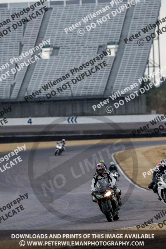 Rockingham no limits trackday;enduro digital images;event digital images;eventdigitalimages;no limits trackdays;peter wileman photography;racing digital images;rockingham raceway northamptonshire;rockingham trackday photographs;trackday digital images;trackday photos