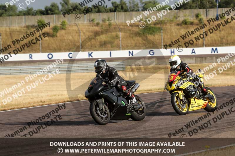 Rockingham no limits trackday;enduro digital images;event digital images;eventdigitalimages;no limits trackdays;peter wileman photography;racing digital images;rockingham raceway northamptonshire;rockingham trackday photographs;trackday digital images;trackday photos