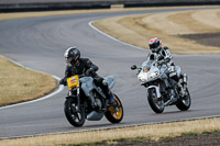 Rockingham-no-limits-trackday;enduro-digital-images;event-digital-images;eventdigitalimages;no-limits-trackdays;peter-wileman-photography;racing-digital-images;rockingham-raceway-northamptonshire;rockingham-trackday-photographs;trackday-digital-images;trackday-photos