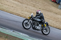 Rockingham-no-limits-trackday;enduro-digital-images;event-digital-images;eventdigitalimages;no-limits-trackdays;peter-wileman-photography;racing-digital-images;rockingham-raceway-northamptonshire;rockingham-trackday-photographs;trackday-digital-images;trackday-photos