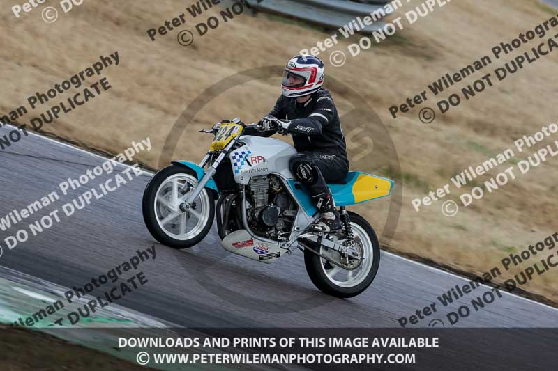 Rockingham no limits trackday;enduro digital images;event digital images;eventdigitalimages;no limits trackdays;peter wileman photography;racing digital images;rockingham raceway northamptonshire;rockingham trackday photographs;trackday digital images;trackday photos