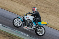 Rockingham-no-limits-trackday;enduro-digital-images;event-digital-images;eventdigitalimages;no-limits-trackdays;peter-wileman-photography;racing-digital-images;rockingham-raceway-northamptonshire;rockingham-trackday-photographs;trackday-digital-images;trackday-photos