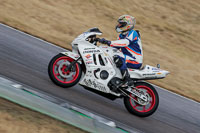 Rockingham-no-limits-trackday;enduro-digital-images;event-digital-images;eventdigitalimages;no-limits-trackdays;peter-wileman-photography;racing-digital-images;rockingham-raceway-northamptonshire;rockingham-trackday-photographs;trackday-digital-images;trackday-photos