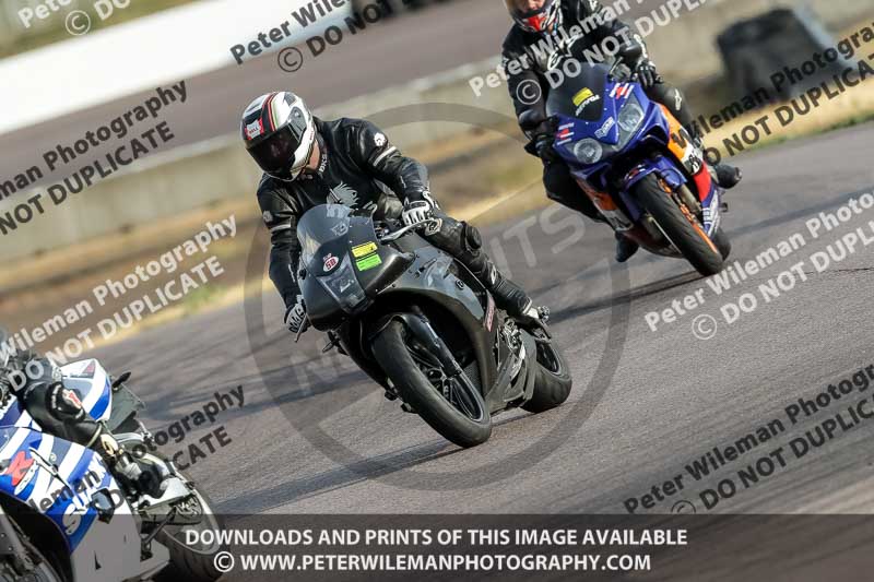 Rockingham no limits trackday;enduro digital images;event digital images;eventdigitalimages;no limits trackdays;peter wileman photography;racing digital images;rockingham raceway northamptonshire;rockingham trackday photographs;trackday digital images;trackday photos
