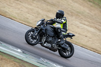 Rockingham-no-limits-trackday;enduro-digital-images;event-digital-images;eventdigitalimages;no-limits-trackdays;peter-wileman-photography;racing-digital-images;rockingham-raceway-northamptonshire;rockingham-trackday-photographs;trackday-digital-images;trackday-photos