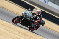 Rockingham-no-limits-trackday;enduro-digital-images;event-digital-images;eventdigitalimages;no-limits-trackdays;peter-wileman-photography;racing-digital-images;rockingham-raceway-northamptonshire;rockingham-trackday-photographs;trackday-digital-images;trackday-photos