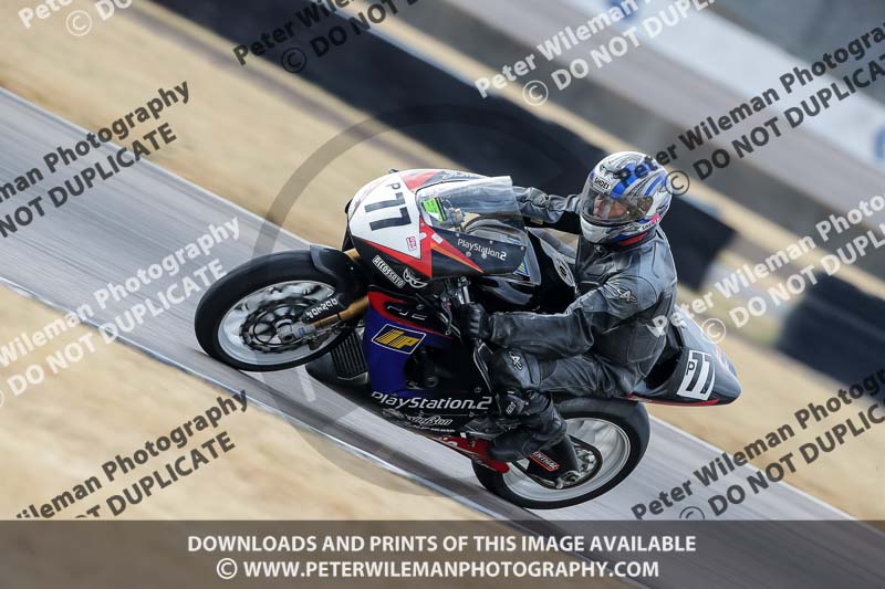Rockingham no limits trackday;enduro digital images;event digital images;eventdigitalimages;no limits trackdays;peter wileman photography;racing digital images;rockingham raceway northamptonshire;rockingham trackday photographs;trackday digital images;trackday photos