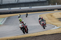 Rockingham-no-limits-trackday;enduro-digital-images;event-digital-images;eventdigitalimages;no-limits-trackdays;peter-wileman-photography;racing-digital-images;rockingham-raceway-northamptonshire;rockingham-trackday-photographs;trackday-digital-images;trackday-photos