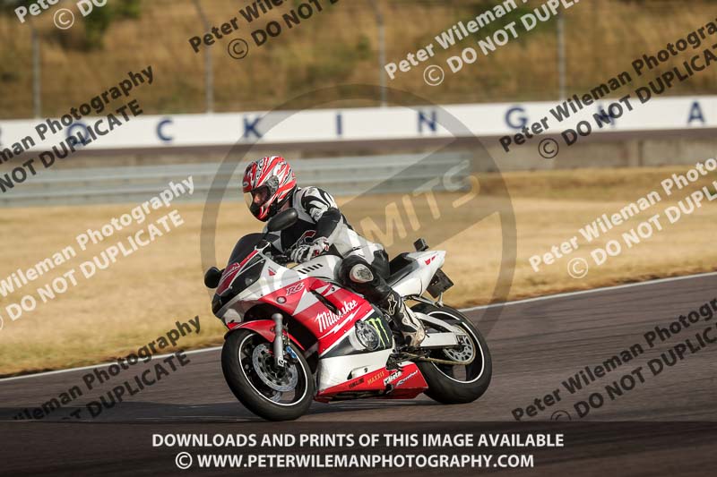 Rockingham no limits trackday;enduro digital images;event digital images;eventdigitalimages;no limits trackdays;peter wileman photography;racing digital images;rockingham raceway northamptonshire;rockingham trackday photographs;trackday digital images;trackday photos