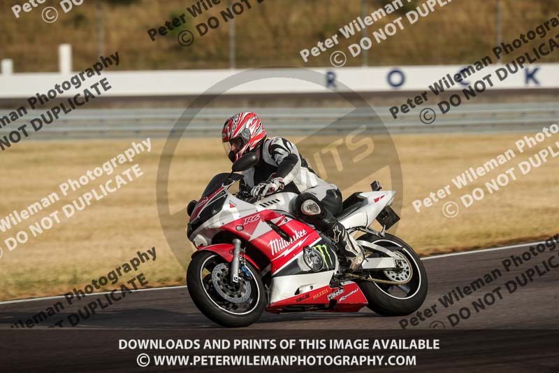 Rockingham no limits trackday;enduro digital images;event digital images;eventdigitalimages;no limits trackdays;peter wileman photography;racing digital images;rockingham raceway northamptonshire;rockingham trackday photographs;trackday digital images;trackday photos