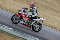 Rockingham-no-limits-trackday;enduro-digital-images;event-digital-images;eventdigitalimages;no-limits-trackdays;peter-wileman-photography;racing-digital-images;rockingham-raceway-northamptonshire;rockingham-trackday-photographs;trackday-digital-images;trackday-photos