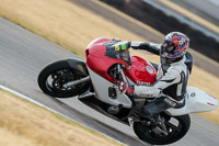 Rockingham-no-limits-trackday;enduro-digital-images;event-digital-images;eventdigitalimages;no-limits-trackdays;peter-wileman-photography;racing-digital-images;rockingham-raceway-northamptonshire;rockingham-trackday-photographs;trackday-digital-images;trackday-photos