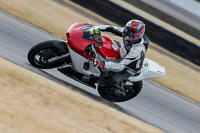 Rockingham-no-limits-trackday;enduro-digital-images;event-digital-images;eventdigitalimages;no-limits-trackdays;peter-wileman-photography;racing-digital-images;rockingham-raceway-northamptonshire;rockingham-trackday-photographs;trackday-digital-images;trackday-photos