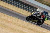 Rockingham-no-limits-trackday;enduro-digital-images;event-digital-images;eventdigitalimages;no-limits-trackdays;peter-wileman-photography;racing-digital-images;rockingham-raceway-northamptonshire;rockingham-trackday-photographs;trackday-digital-images;trackday-photos