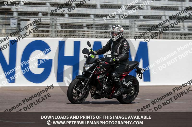 Rockingham no limits trackday;enduro digital images;event digital images;eventdigitalimages;no limits trackdays;peter wileman photography;racing digital images;rockingham raceway northamptonshire;rockingham trackday photographs;trackday digital images;trackday photos