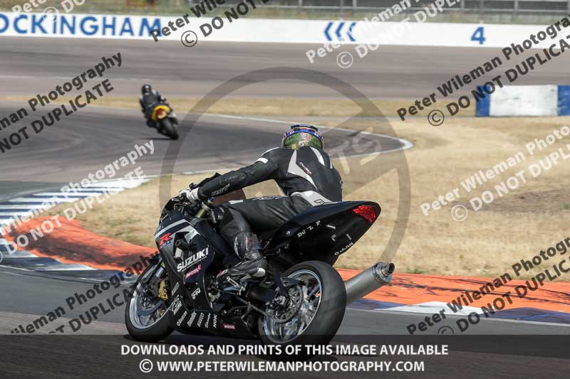 Rockingham no limits trackday;enduro digital images;event digital images;eventdigitalimages;no limits trackdays;peter wileman photography;racing digital images;rockingham raceway northamptonshire;rockingham trackday photographs;trackday digital images;trackday photos