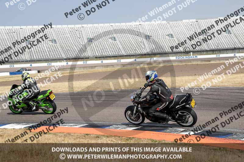 Rockingham no limits trackday;enduro digital images;event digital images;eventdigitalimages;no limits trackdays;peter wileman photography;racing digital images;rockingham raceway northamptonshire;rockingham trackday photographs;trackday digital images;trackday photos