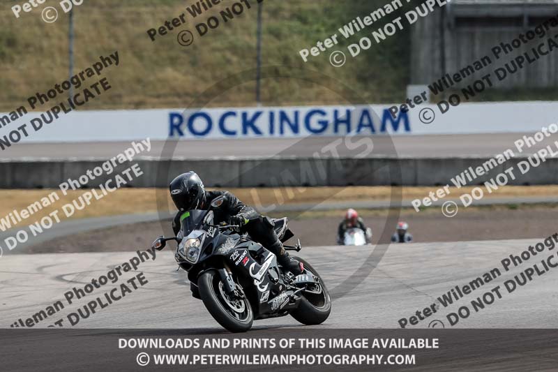 Rockingham no limits trackday;enduro digital images;event digital images;eventdigitalimages;no limits trackdays;peter wileman photography;racing digital images;rockingham raceway northamptonshire;rockingham trackday photographs;trackday digital images;trackday photos