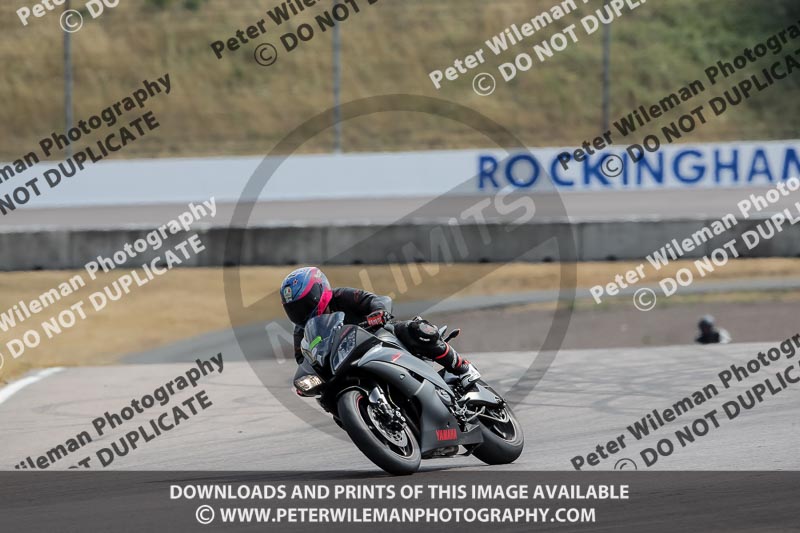 Rockingham no limits trackday;enduro digital images;event digital images;eventdigitalimages;no limits trackdays;peter wileman photography;racing digital images;rockingham raceway northamptonshire;rockingham trackday photographs;trackday digital images;trackday photos