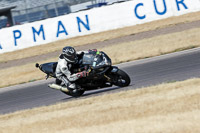 Rockingham-no-limits-trackday;enduro-digital-images;event-digital-images;eventdigitalimages;no-limits-trackdays;peter-wileman-photography;racing-digital-images;rockingham-raceway-northamptonshire;rockingham-trackday-photographs;trackday-digital-images;trackday-photos