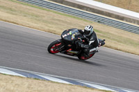 Rockingham-no-limits-trackday;enduro-digital-images;event-digital-images;eventdigitalimages;no-limits-trackdays;peter-wileman-photography;racing-digital-images;rockingham-raceway-northamptonshire;rockingham-trackday-photographs;trackday-digital-images;trackday-photos