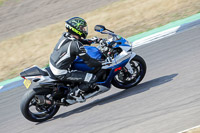 Rockingham-no-limits-trackday;enduro-digital-images;event-digital-images;eventdigitalimages;no-limits-trackdays;peter-wileman-photography;racing-digital-images;rockingham-raceway-northamptonshire;rockingham-trackday-photographs;trackday-digital-images;trackday-photos
