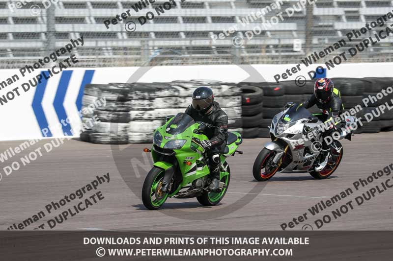 Rockingham no limits trackday;enduro digital images;event digital images;eventdigitalimages;no limits trackdays;peter wileman photography;racing digital images;rockingham raceway northamptonshire;rockingham trackday photographs;trackday digital images;trackday photos