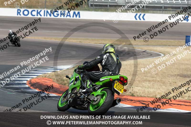 Rockingham no limits trackday;enduro digital images;event digital images;eventdigitalimages;no limits trackdays;peter wileman photography;racing digital images;rockingham raceway northamptonshire;rockingham trackday photographs;trackday digital images;trackday photos