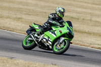 Rockingham-no-limits-trackday;enduro-digital-images;event-digital-images;eventdigitalimages;no-limits-trackdays;peter-wileman-photography;racing-digital-images;rockingham-raceway-northamptonshire;rockingham-trackday-photographs;trackday-digital-images;trackday-photos