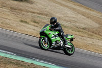 Rockingham-no-limits-trackday;enduro-digital-images;event-digital-images;eventdigitalimages;no-limits-trackdays;peter-wileman-photography;racing-digital-images;rockingham-raceway-northamptonshire;rockingham-trackday-photographs;trackday-digital-images;trackday-photos