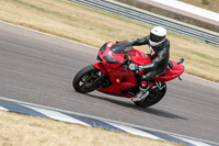 Rockingham-no-limits-trackday;enduro-digital-images;event-digital-images;eventdigitalimages;no-limits-trackdays;peter-wileman-photography;racing-digital-images;rockingham-raceway-northamptonshire;rockingham-trackday-photographs;trackday-digital-images;trackday-photos