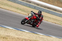Rockingham-no-limits-trackday;enduro-digital-images;event-digital-images;eventdigitalimages;no-limits-trackdays;peter-wileman-photography;racing-digital-images;rockingham-raceway-northamptonshire;rockingham-trackday-photographs;trackday-digital-images;trackday-photos
