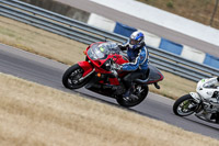 Rockingham-no-limits-trackday;enduro-digital-images;event-digital-images;eventdigitalimages;no-limits-trackdays;peter-wileman-photography;racing-digital-images;rockingham-raceway-northamptonshire;rockingham-trackday-photographs;trackday-digital-images;trackday-photos