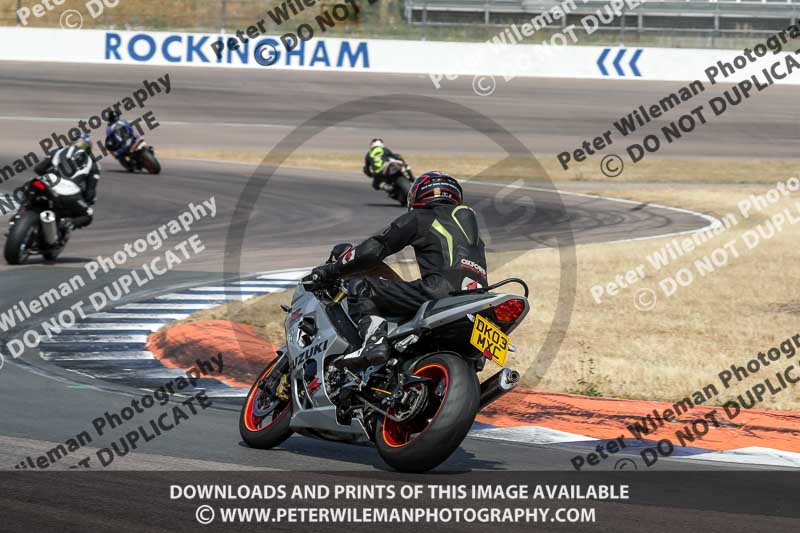 Rockingham no limits trackday;enduro digital images;event digital images;eventdigitalimages;no limits trackdays;peter wileman photography;racing digital images;rockingham raceway northamptonshire;rockingham trackday photographs;trackday digital images;trackday photos