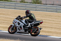 Rockingham-no-limits-trackday;enduro-digital-images;event-digital-images;eventdigitalimages;no-limits-trackdays;peter-wileman-photography;racing-digital-images;rockingham-raceway-northamptonshire;rockingham-trackday-photographs;trackday-digital-images;trackday-photos