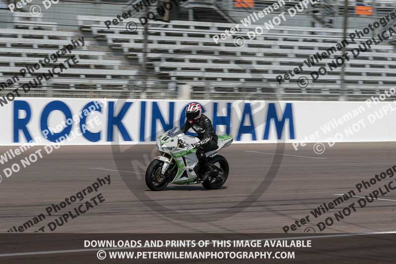 Rockingham no limits trackday;enduro digital images;event digital images;eventdigitalimages;no limits trackdays;peter wileman photography;racing digital images;rockingham raceway northamptonshire;rockingham trackday photographs;trackday digital images;trackday photos