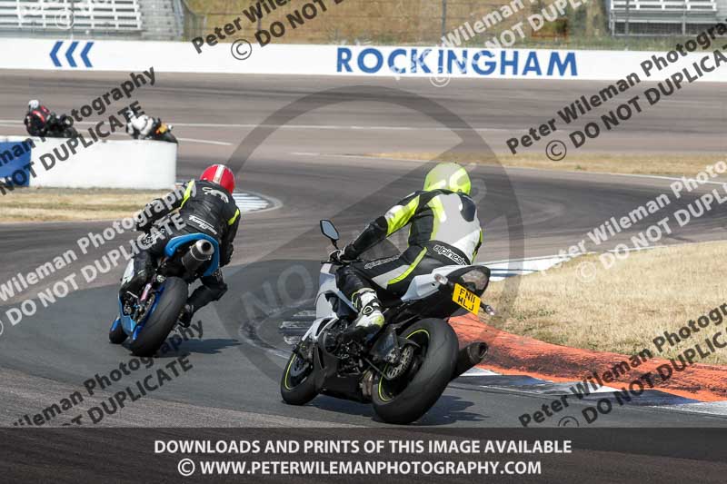 Rockingham no limits trackday;enduro digital images;event digital images;eventdigitalimages;no limits trackdays;peter wileman photography;racing digital images;rockingham raceway northamptonshire;rockingham trackday photographs;trackday digital images;trackday photos