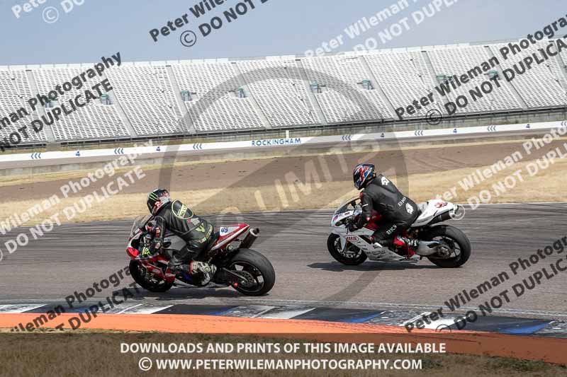 Rockingham no limits trackday;enduro digital images;event digital images;eventdigitalimages;no limits trackdays;peter wileman photography;racing digital images;rockingham raceway northamptonshire;rockingham trackday photographs;trackday digital images;trackday photos