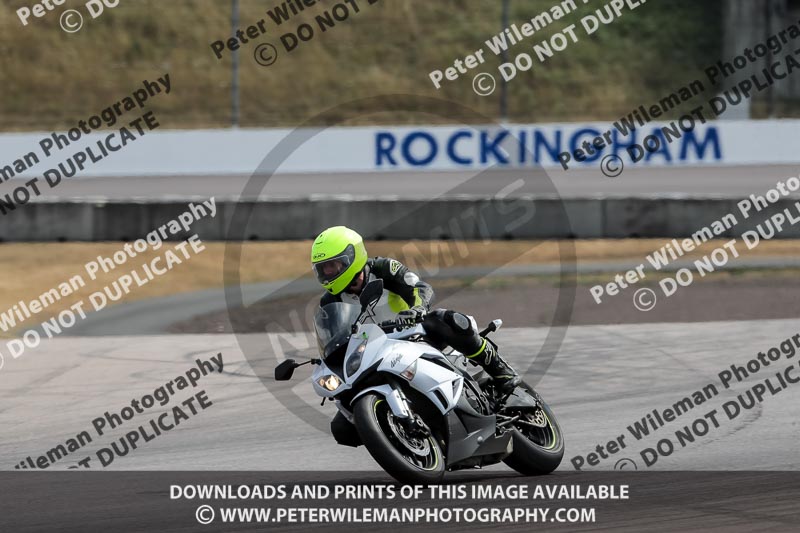 Rockingham no limits trackday;enduro digital images;event digital images;eventdigitalimages;no limits trackdays;peter wileman photography;racing digital images;rockingham raceway northamptonshire;rockingham trackday photographs;trackday digital images;trackday photos