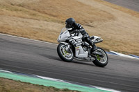 Rockingham-no-limits-trackday;enduro-digital-images;event-digital-images;eventdigitalimages;no-limits-trackdays;peter-wileman-photography;racing-digital-images;rockingham-raceway-northamptonshire;rockingham-trackday-photographs;trackday-digital-images;trackday-photos