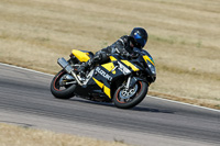 Rockingham-no-limits-trackday;enduro-digital-images;event-digital-images;eventdigitalimages;no-limits-trackdays;peter-wileman-photography;racing-digital-images;rockingham-raceway-northamptonshire;rockingham-trackday-photographs;trackday-digital-images;trackday-photos