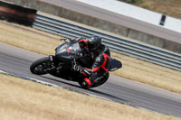 Rockingham-no-limits-trackday;enduro-digital-images;event-digital-images;eventdigitalimages;no-limits-trackdays;peter-wileman-photography;racing-digital-images;rockingham-raceway-northamptonshire;rockingham-trackday-photographs;trackday-digital-images;trackday-photos