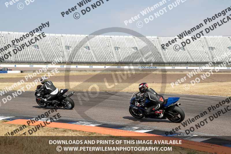 Rockingham no limits trackday;enduro digital images;event digital images;eventdigitalimages;no limits trackdays;peter wileman photography;racing digital images;rockingham raceway northamptonshire;rockingham trackday photographs;trackday digital images;trackday photos
