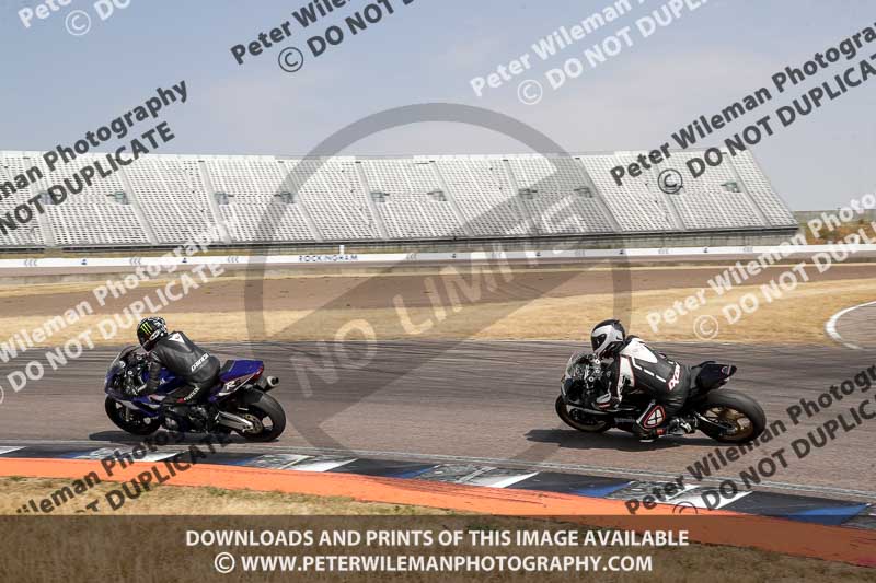 Rockingham no limits trackday;enduro digital images;event digital images;eventdigitalimages;no limits trackdays;peter wileman photography;racing digital images;rockingham raceway northamptonshire;rockingham trackday photographs;trackday digital images;trackday photos