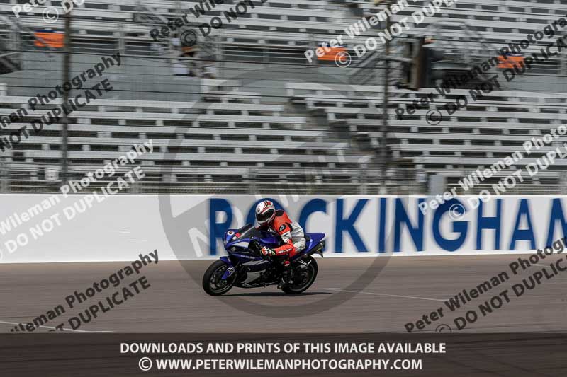 Rockingham no limits trackday;enduro digital images;event digital images;eventdigitalimages;no limits trackdays;peter wileman photography;racing digital images;rockingham raceway northamptonshire;rockingham trackday photographs;trackday digital images;trackday photos