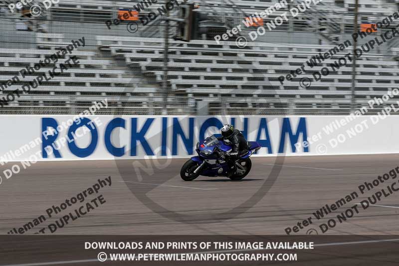 Rockingham no limits trackday;enduro digital images;event digital images;eventdigitalimages;no limits trackdays;peter wileman photography;racing digital images;rockingham raceway northamptonshire;rockingham trackday photographs;trackday digital images;trackday photos