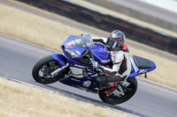 Rockingham-no-limits-trackday;enduro-digital-images;event-digital-images;eventdigitalimages;no-limits-trackdays;peter-wileman-photography;racing-digital-images;rockingham-raceway-northamptonshire;rockingham-trackday-photographs;trackday-digital-images;trackday-photos