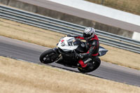 Rockingham-no-limits-trackday;enduro-digital-images;event-digital-images;eventdigitalimages;no-limits-trackdays;peter-wileman-photography;racing-digital-images;rockingham-raceway-northamptonshire;rockingham-trackday-photographs;trackday-digital-images;trackday-photos