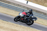 Rockingham-no-limits-trackday;enduro-digital-images;event-digital-images;eventdigitalimages;no-limits-trackdays;peter-wileman-photography;racing-digital-images;rockingham-raceway-northamptonshire;rockingham-trackday-photographs;trackday-digital-images;trackday-photos