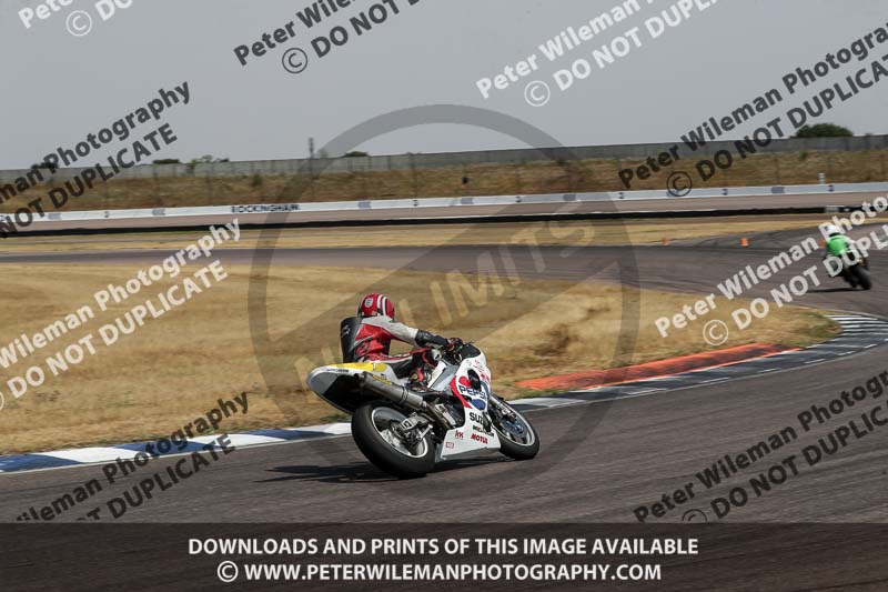 Rockingham no limits trackday;enduro digital images;event digital images;eventdigitalimages;no limits trackdays;peter wileman photography;racing digital images;rockingham raceway northamptonshire;rockingham trackday photographs;trackday digital images;trackday photos